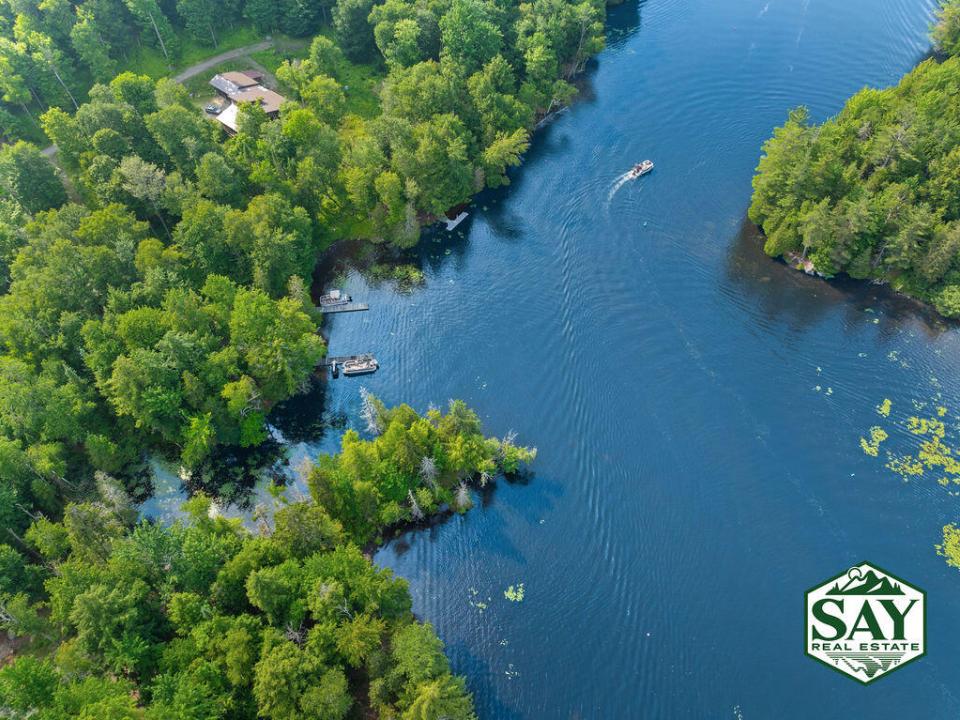 00_Waterfront_DJI_20250715165732_0496_D_