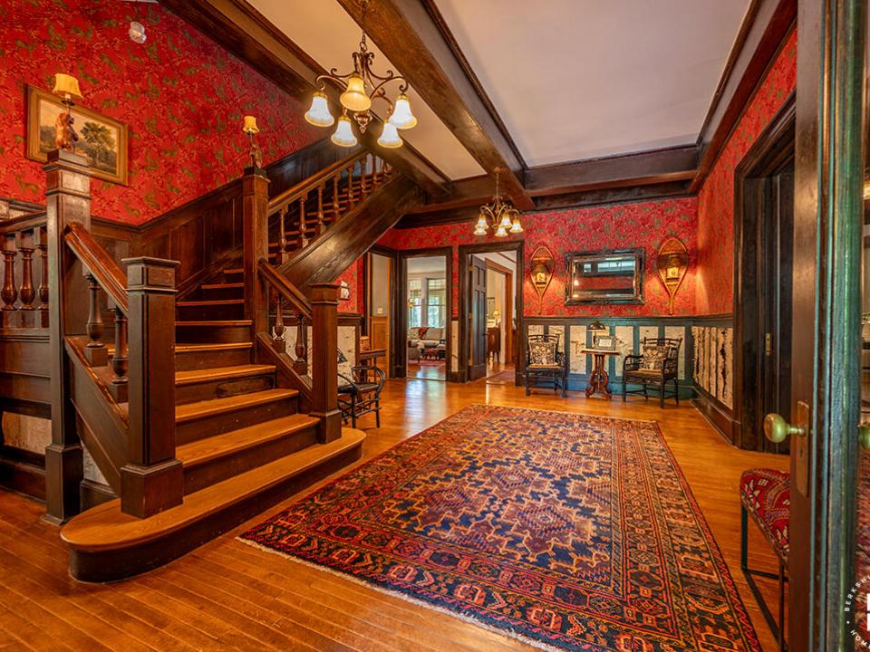 HistoricHomeOnLowerSaranacLake_MH_Stairw