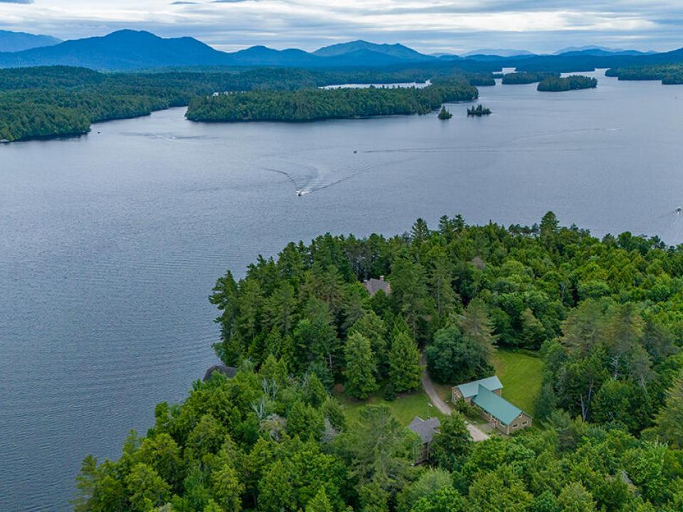 HistoricHomeOnLowerSaranacLake_A_Propert