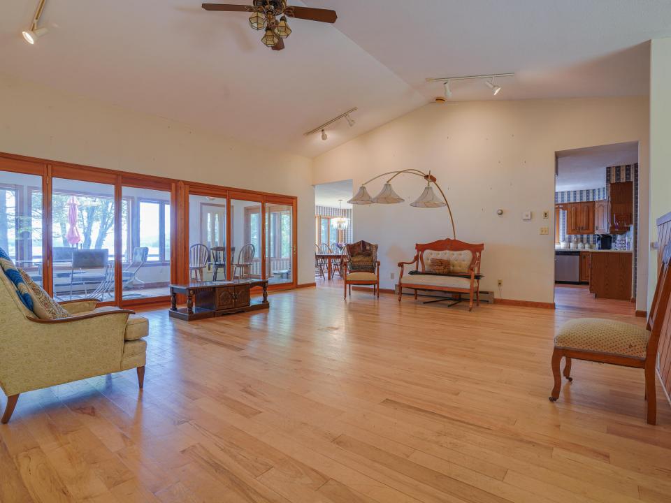 79 Lake Simond Rd-84