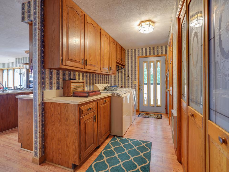 79 Lake Simond Rd-86