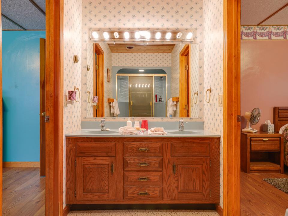 79 Lake Simond Rd-111