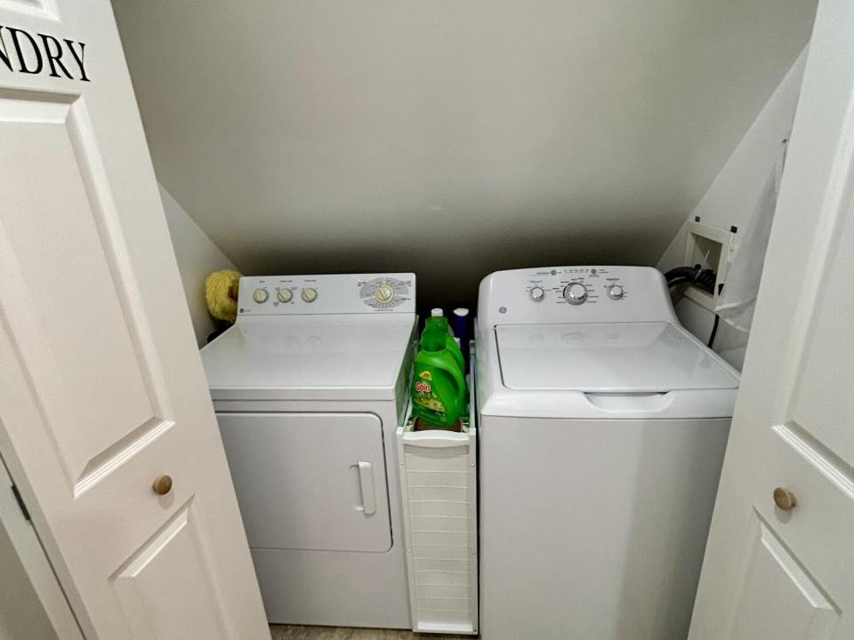 Washer/Dryer Closet