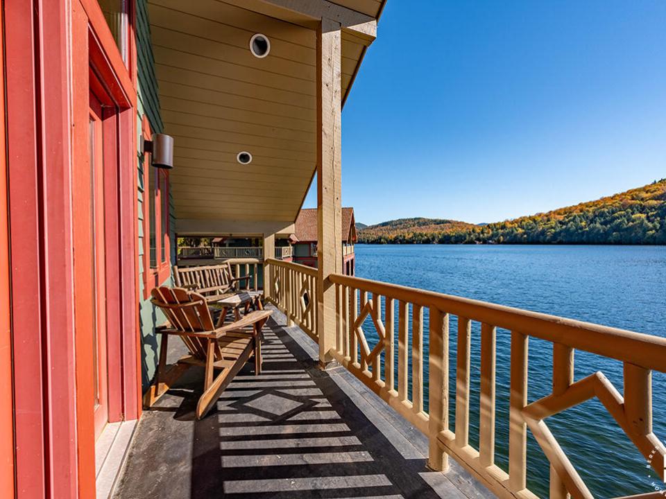 BoatAccessCampOnLP_Boathouse2_CoveredPor