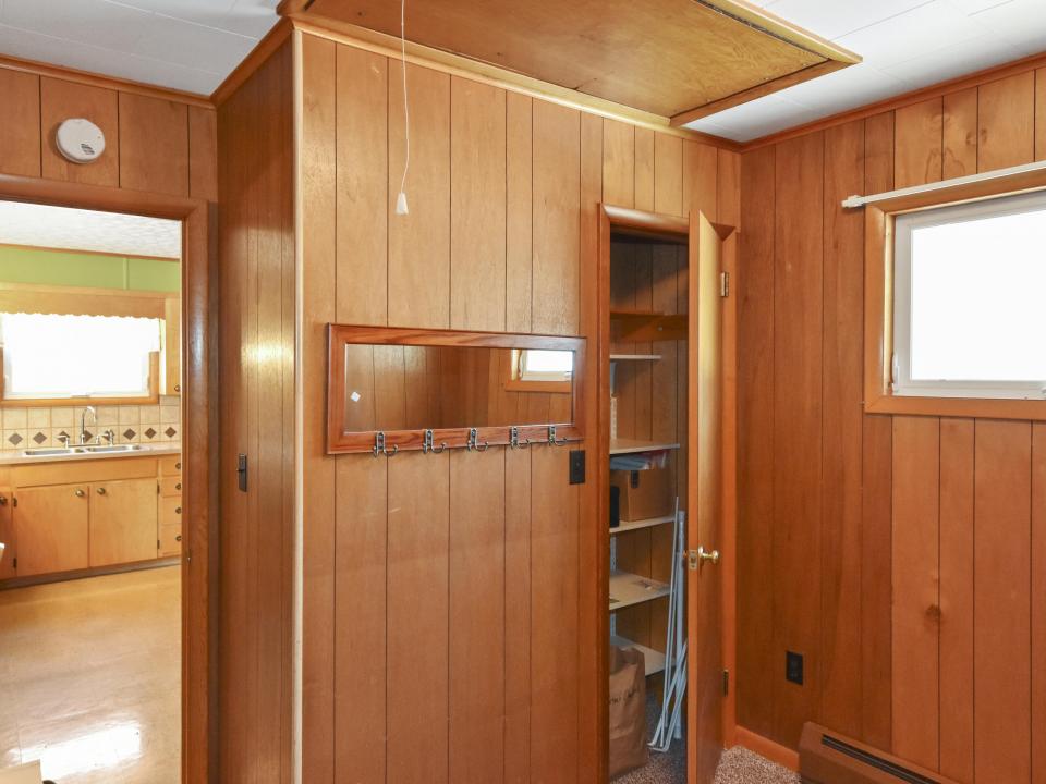 Office Bonus Room 2 copy_