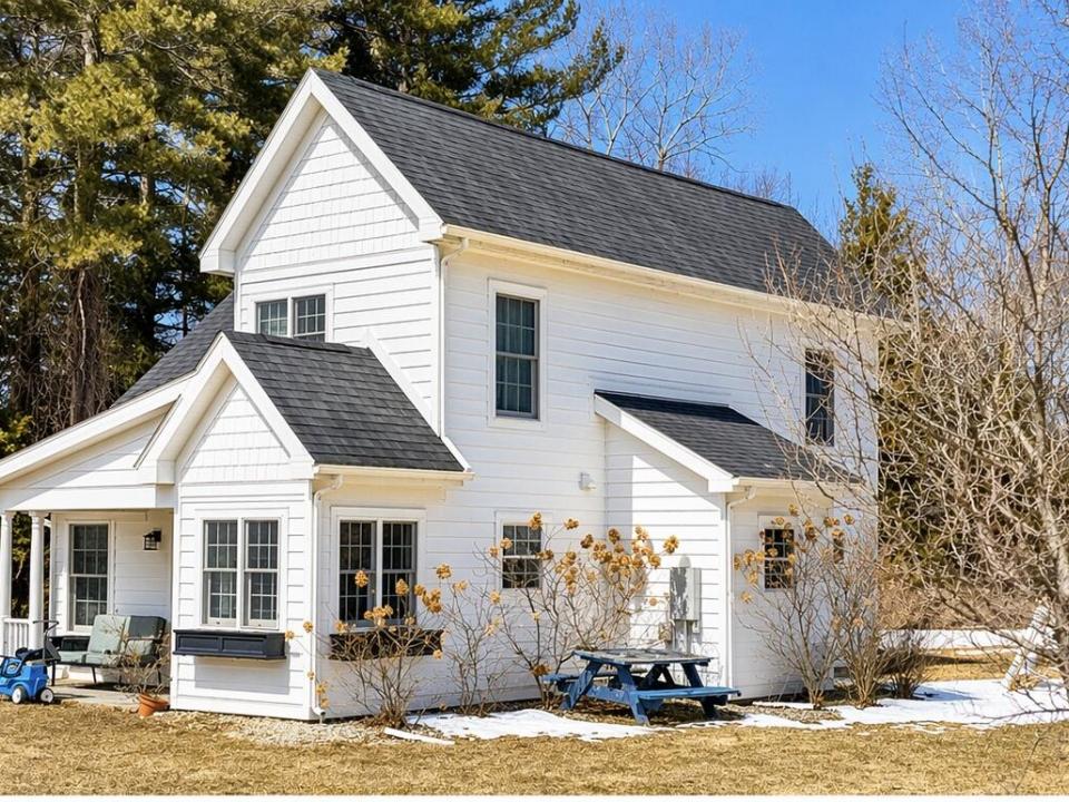 AFF115BF-B616-47A0-8D8F-229023AA900D