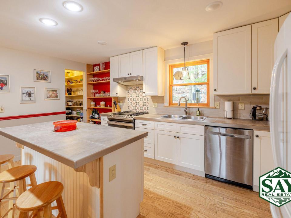 SAY-038-58-Saranac-Lane-12983-Real-Estat