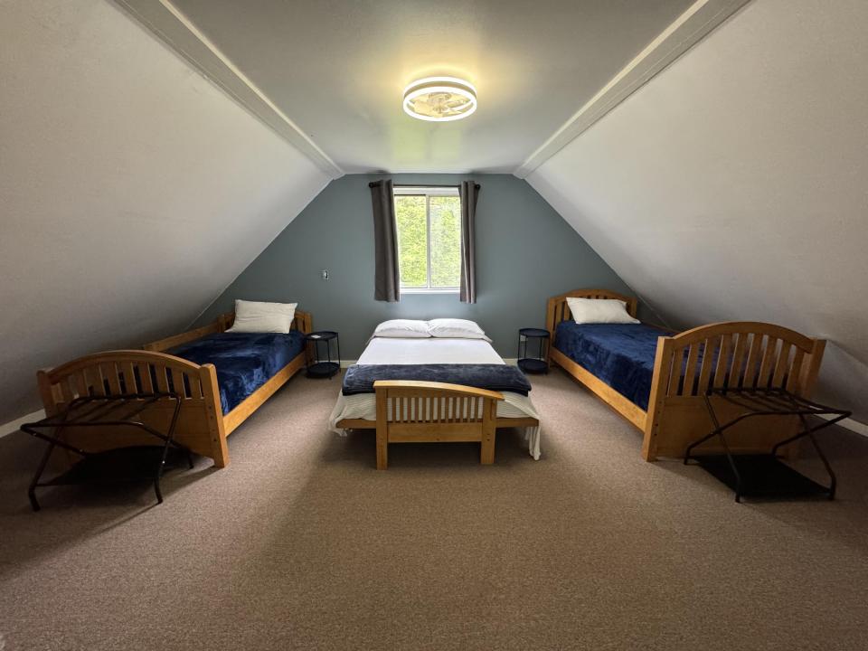 2nd fl bedroom #310b-kru