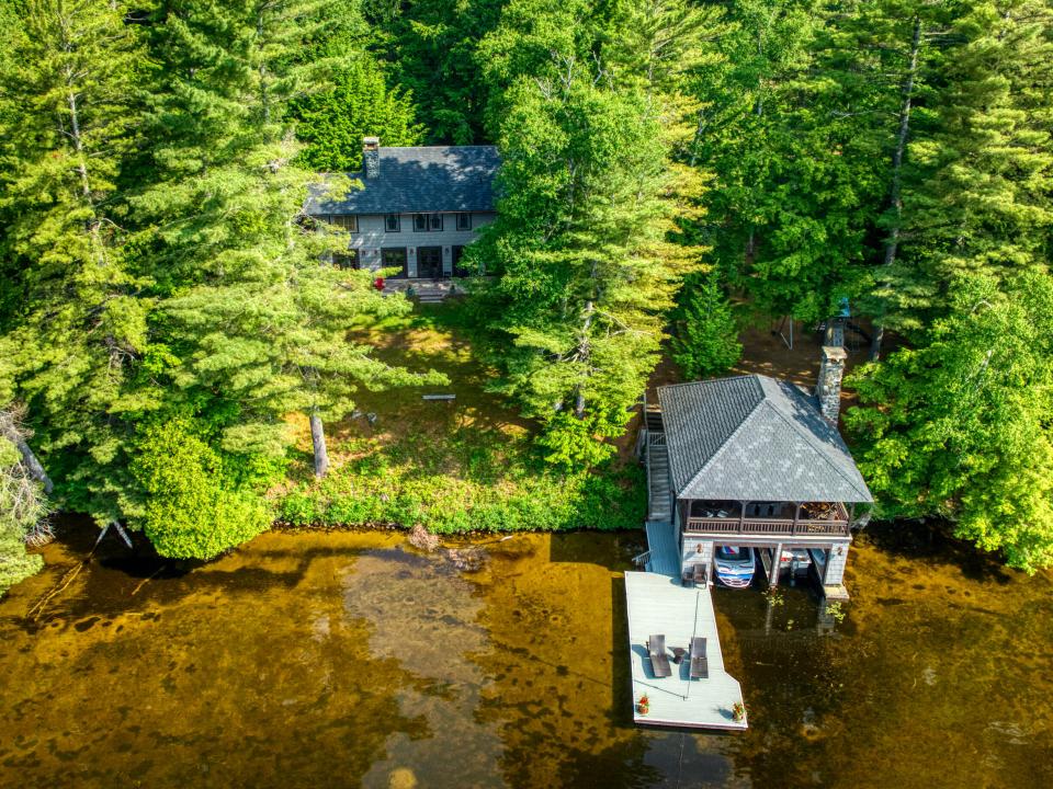 Bird's Eye Boathouse