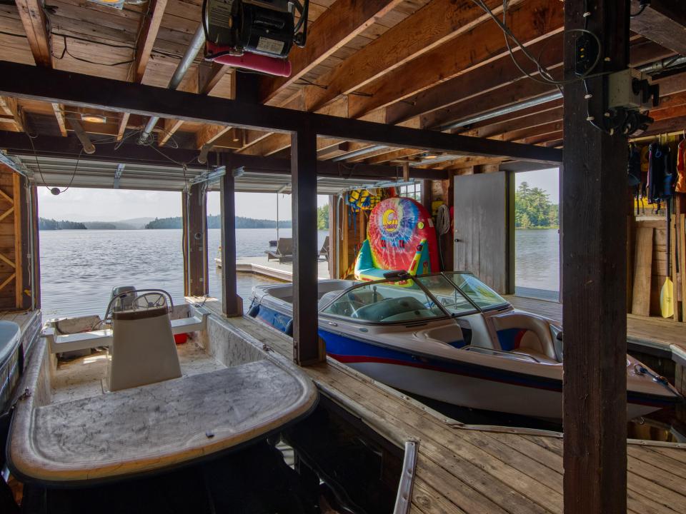 Boathouse 2 Boatslips