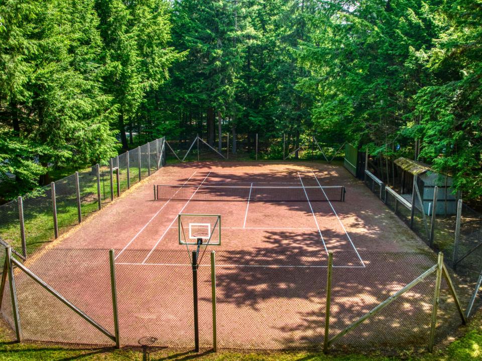 Tennis Court