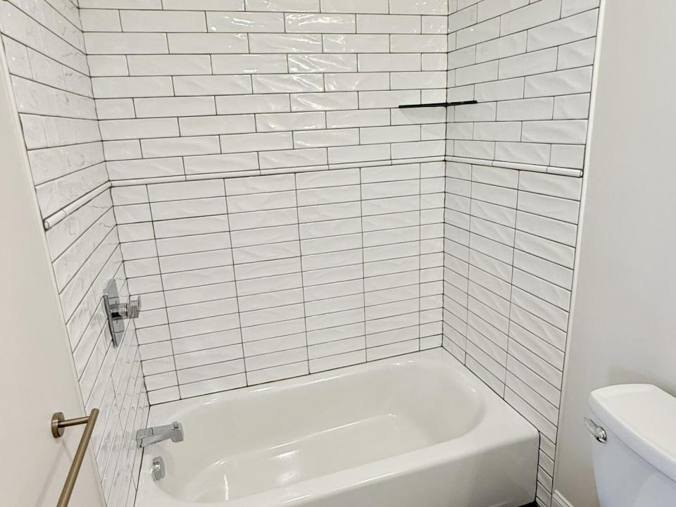 Bedroom 2 Bathroom