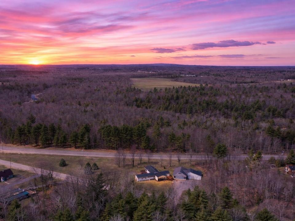 BC6D0E15-B717-41F1-8986-56A6CF009F49