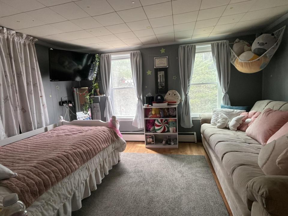 Bedroom 2.1
