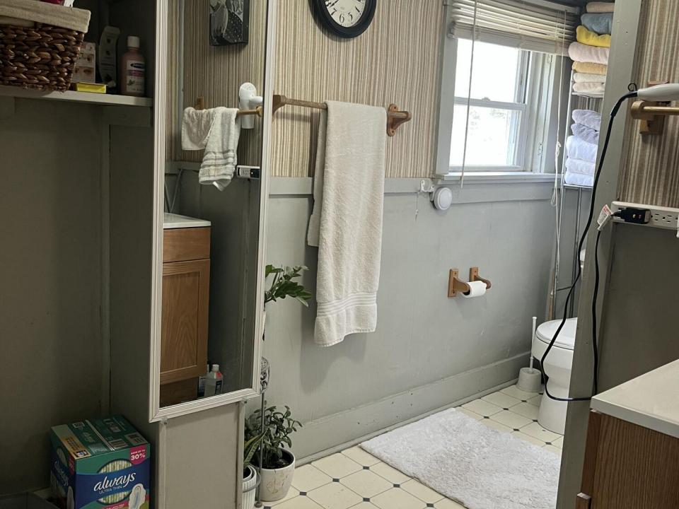 Bath 1
