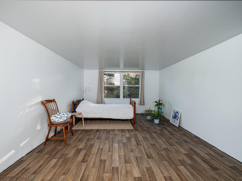 2026 Marshall Realty Burke NY-139-HDR-Ed