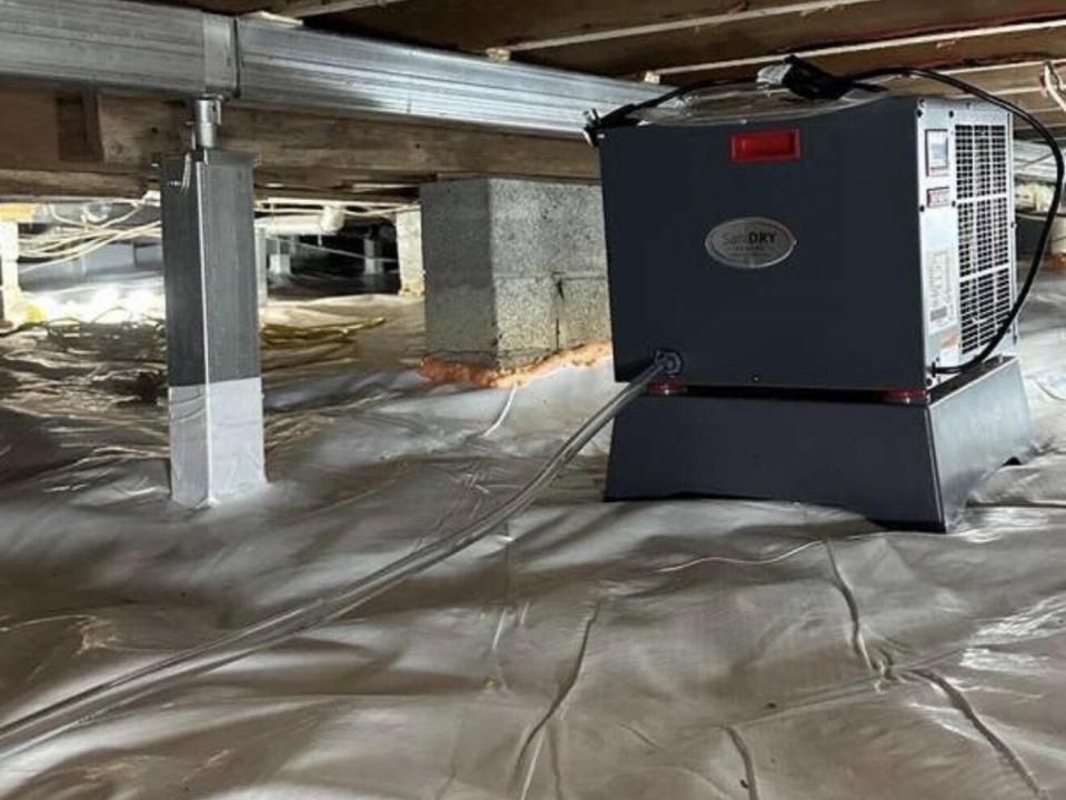Crawl space