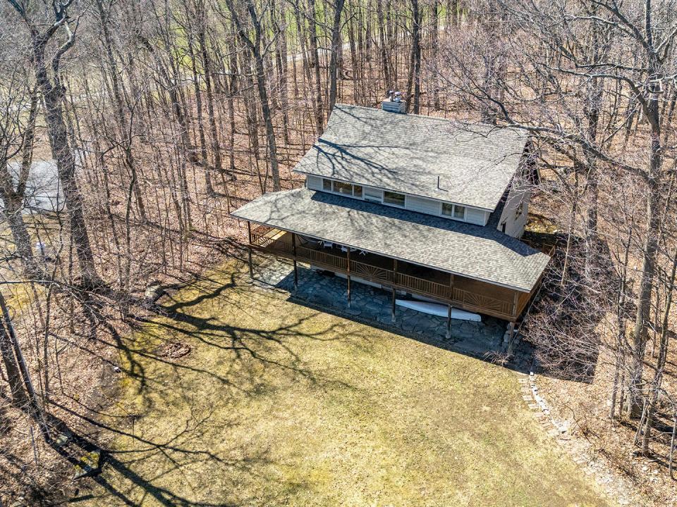 EssexHomeOnClubhouseWay_A_Property_Low_R