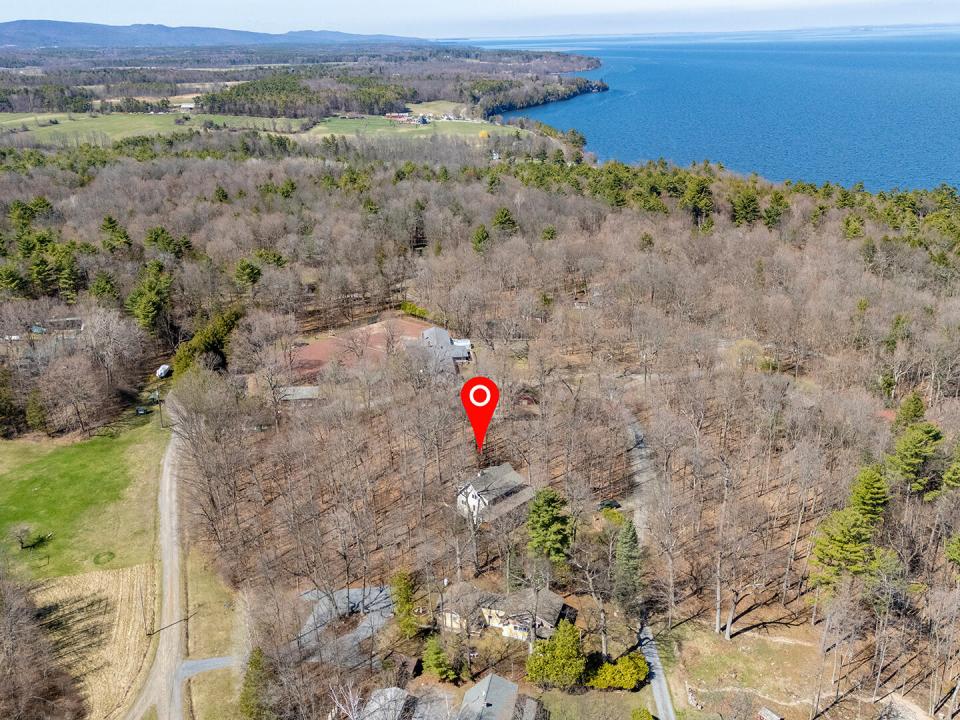 EssexHomeOnClubhouseWay_A_Property_To_Es