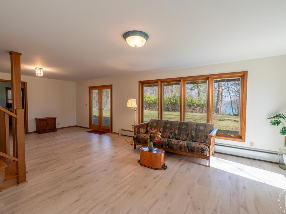 EssexHomeOnClubhouseWay_EntertainmentRoo