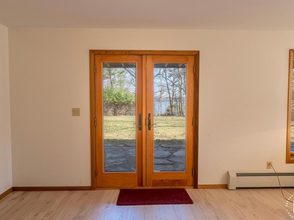 EssexHomeOnClubhouseWay_LowerLevel_Doorw