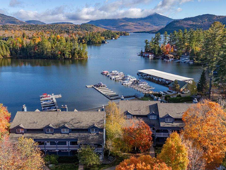 WaterEdge_A_RS_Exteriors_Whiteface