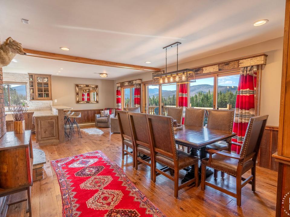 LakePlacidHomeOnCoyote_DR_R