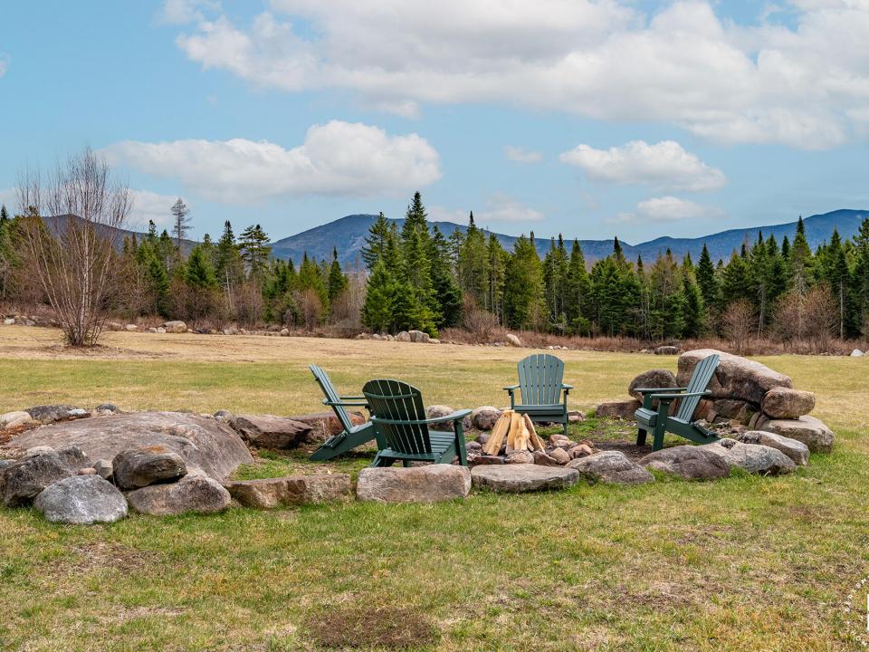 LakePlacidHomeOnCoyote_Firepit