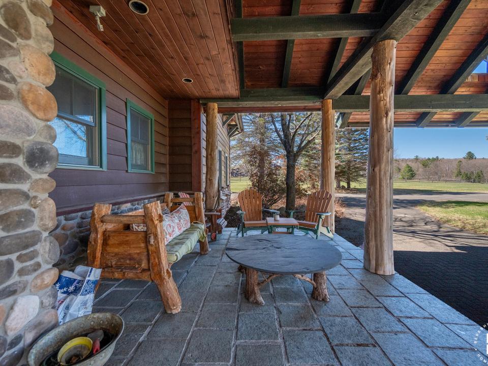 AdirondackHomeOnJohnBrownRd_CoveredPorch