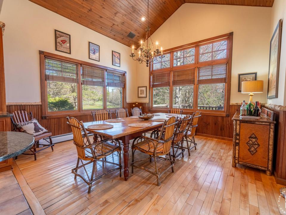 AdirondackHomeOnJohnBrownRd_DR