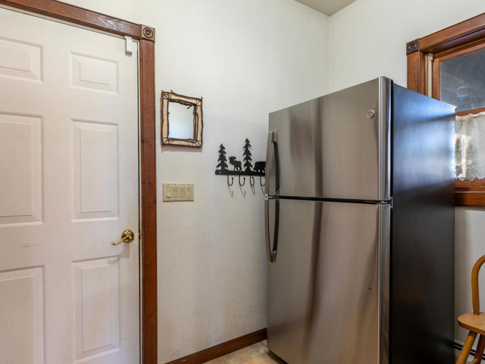 AdirondackHomeOnJohnBrownRd_Mudroom