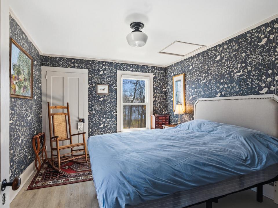 Upstairs Bedroom #3