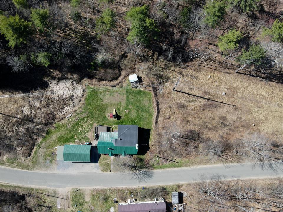 557 Shun Pike-2