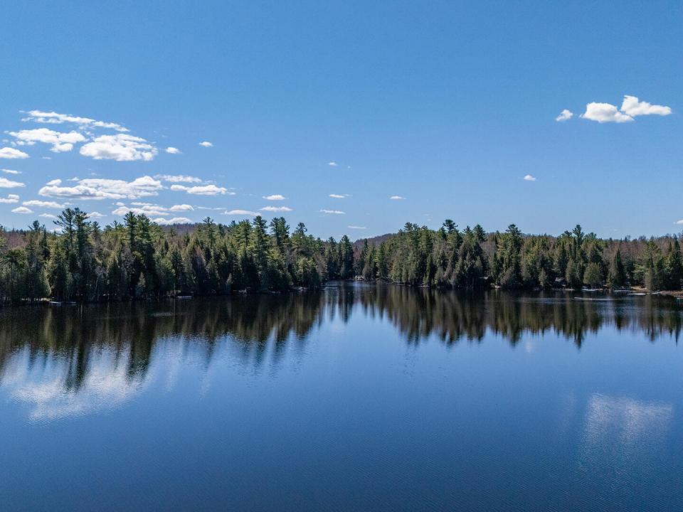 CampOnFishCreekPonds_A_Lake_Path_To_Uppe
