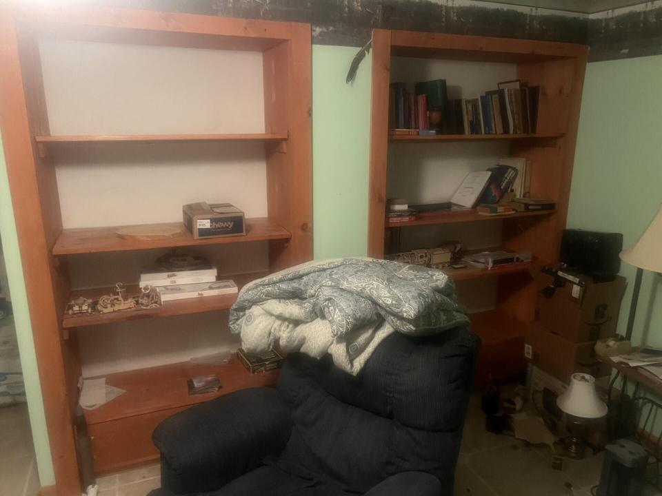 Den/Bedroom Three