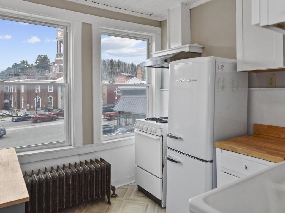 Apt 5 Kitchen copy_