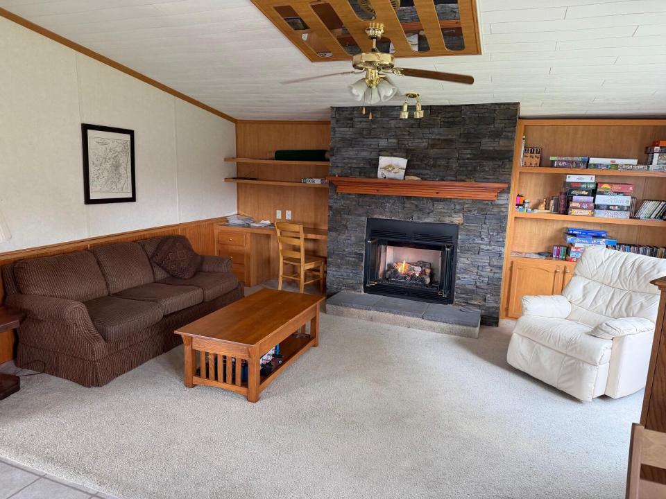 2897 Rt 374 Family Room
