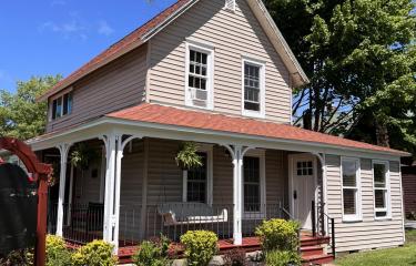 Exterior Summer 2