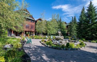 WF_Lodge_Fountain