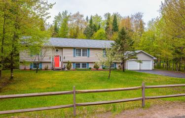 77 Haymeadow Rd-10