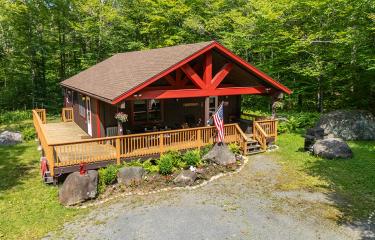 SaranacLakeCottageOnBartlettCarry