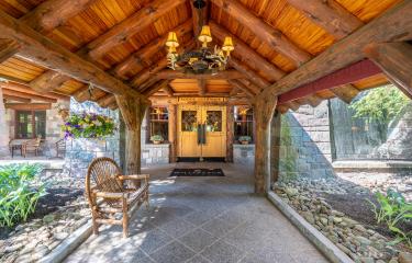 Whiteface Lodge Splitrock Stock-7.jpg EN