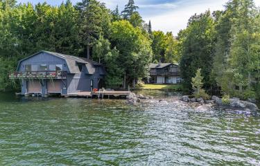 DearCrossingOnLakePlacid_A_BH_MH_Low_R