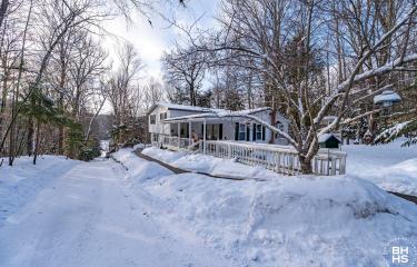 HomeOnIndianRock_Exterior