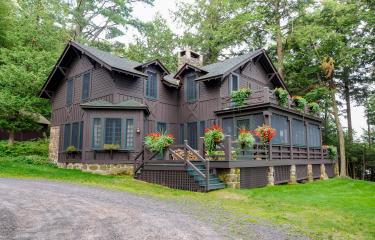 HemlockLedge_MH_Exterior_L_Close