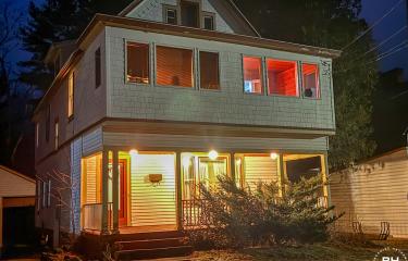 HomeOnForestHill_Night_Exterior_L